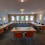 Am Laerchenberg Hotel 3*