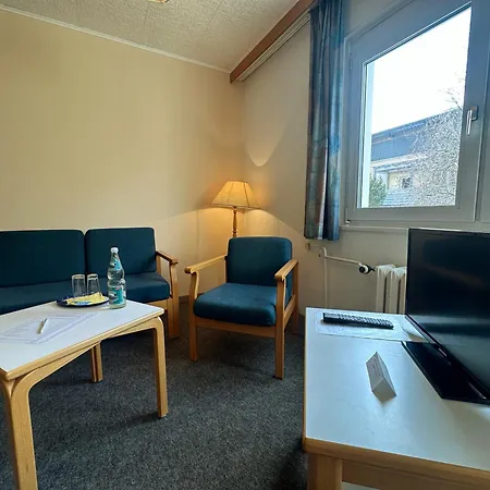 Hotel Am Laerchenberg I Fruehstueck, Wlan, Parkplatz 3* Schirgiswalde-Kirschau
