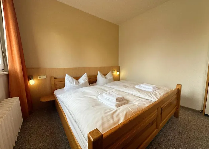 فندق Am Laerchenberg 3*